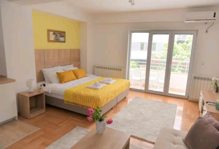 Milica Apartments Üsküp Dış mekan fotoğraf